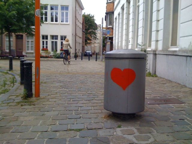 I Heart Trashcans