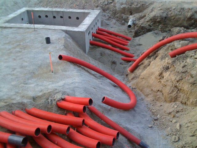 Red Tubes